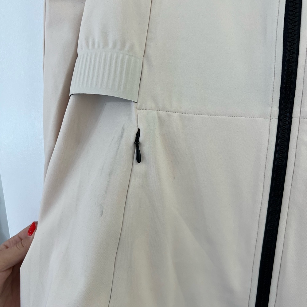 Fabletics Jacket - Picture 4 of 5